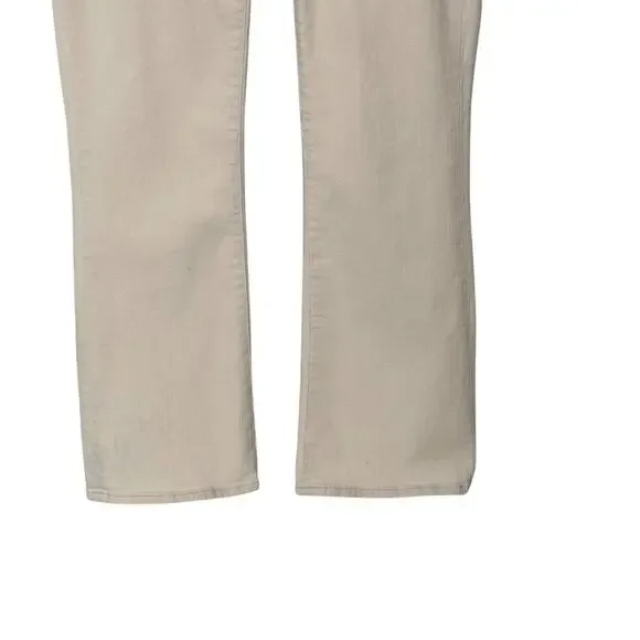 Madewell Mid-Rise Kick Out Stretch Denim Jeans in Ecru (27) - Picture 5 of 16